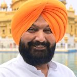 Vigilance raids Ranjit Singh Gill's house and office the very next day after he joined BJP!